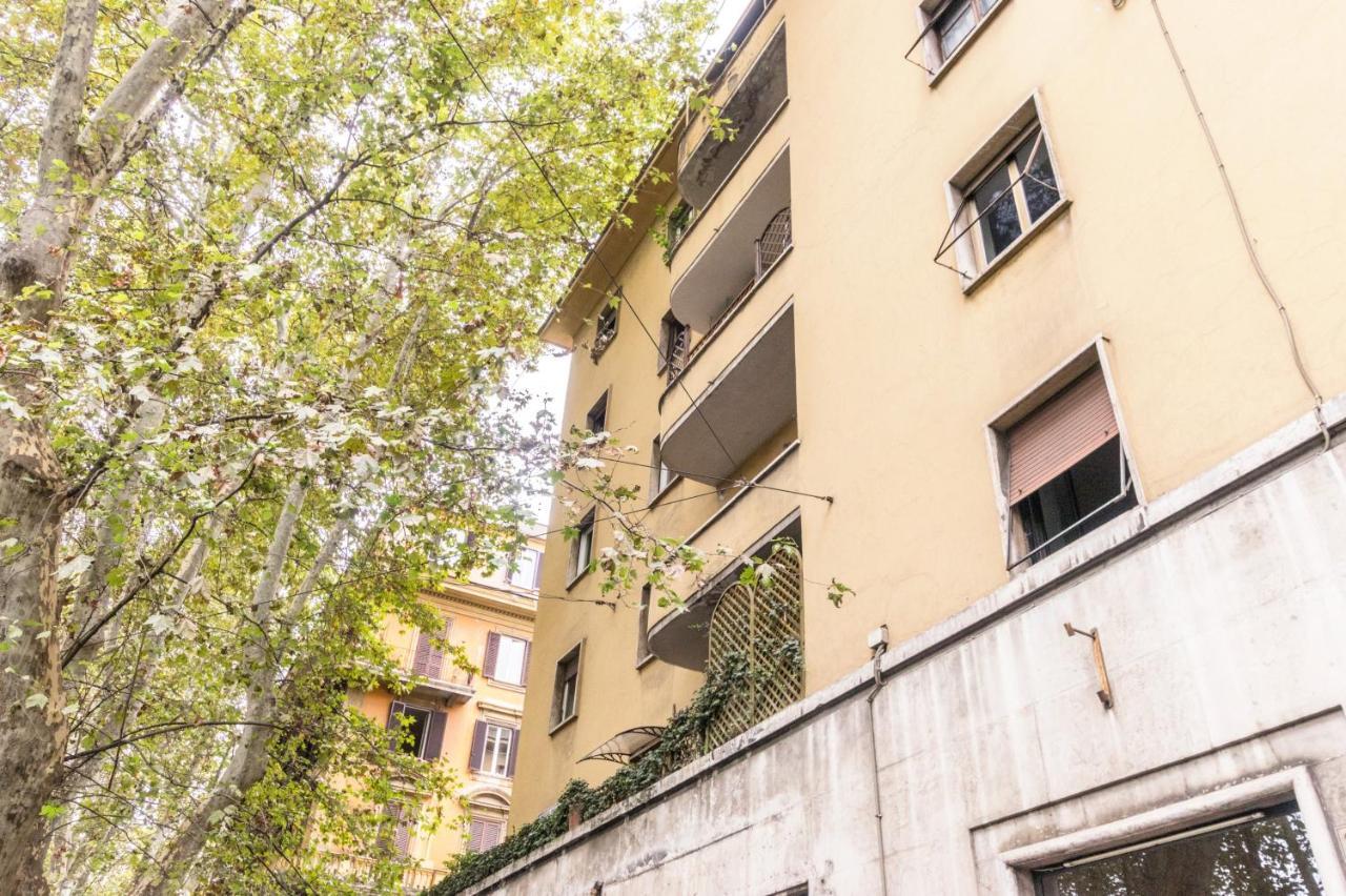 Family'S Apartment Trastevere Rome Exterior photo